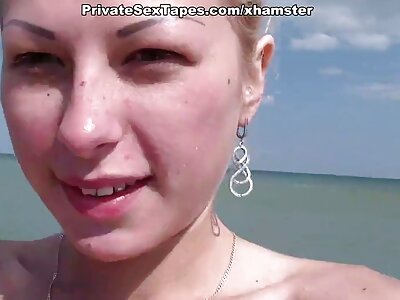 Tip futut slim cutie tricou filmexxx lesbi alb Anal